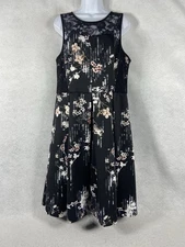 White House Black Market Dress Women’s 14 Black A-Line Pleated Floral Lace Trim