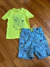 2 Piece Set GAP Boys XS 4-5 Fish Swim Trunks and Rash Guard