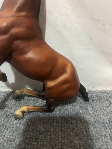 Vintage Breyer 9" Galloping Brown Horse - Picture 5 of 12