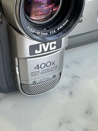 JVC GR-DVF11U Mini DV Digital Video Camera with 400X + Accessories TESTED WORKS - Picture 10 of 24