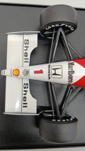 TAMIYA 1/20 Scale Honda McLaren MP4 6 Red/White Very Nice - Picture 8 of 14