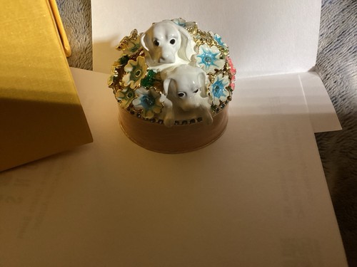 Enamel And Jeweled Puppies Laying In Flowers Trinket Box NEW! - Picture 8 of 9
