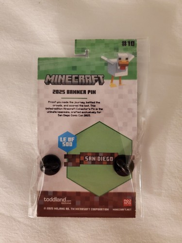 Minecraft x Toddland SDCC 2025 Comic Con Banner Pin LE 500 Exclusive In Hand - Picture 3 of 3