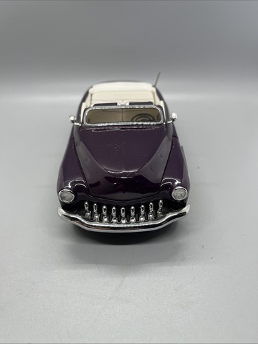 Danbury Mint 1950 Mercury Custom Convertible 1:24 Diecast Scale - Picture 5 of 12