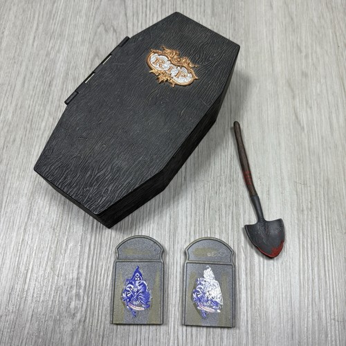 Figura de lucha libre Undertaker Coffin WWE 1998 de colección Jakks Casket WWF - Imagen 1 de 10