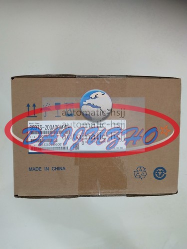 1PC NEW Yaskawa Servo Driver SGD7S-200A00A002 - Picture 2 of 4