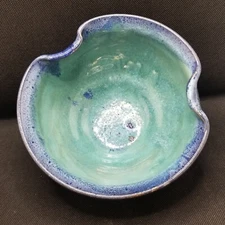 Joni Beamish Art Pottery Signed ~  Ceramic Serving Bowl Multi Drip Glaze