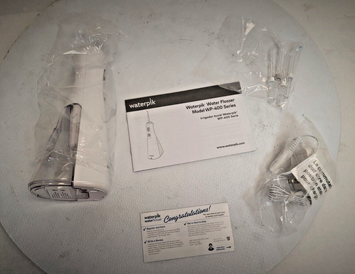 Waterpik WaterFlosser Cordless Plus, ADA Accepted, White WP-450 -FREE S/H - Picture 2 of 3