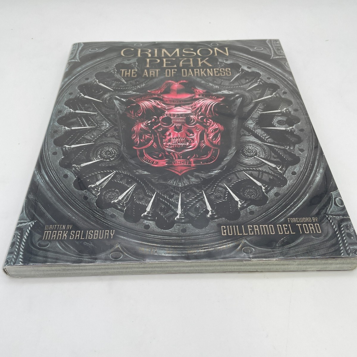 Crimson Peak： The Art of Darkness 75708-47882-cover_grande.jpg?v