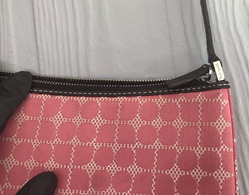BAGUETTE KATE SPADE NY Y2K DOT NOEL, LONA ROSA, RIBETE DE CUERO, ¡LINDA! - Imagen 14 de 17