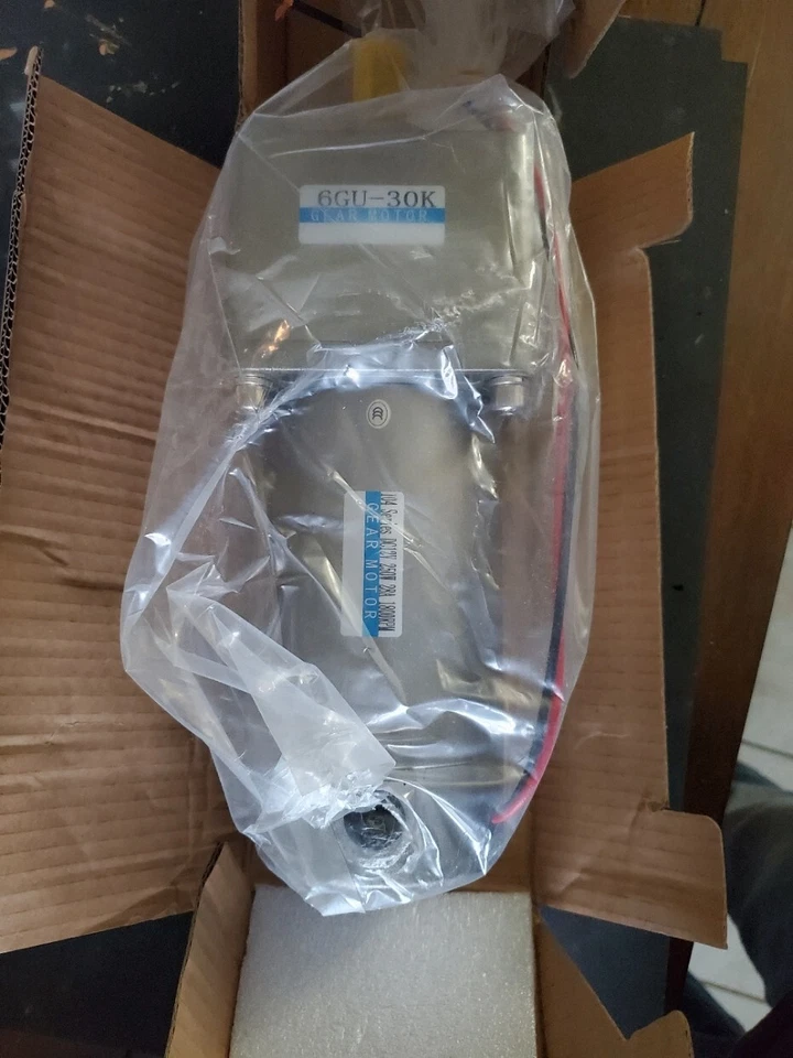 250W/12V/28A Brushed DC Gear Motor Gearbox 6GU30K 90mm Max Torque 39.8N.m  - Image 2 of 4