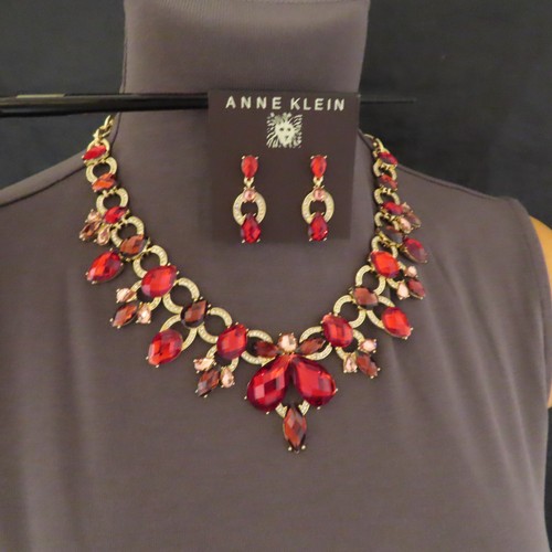 Anne Klein Red Crystal Necklace Earrings Bracelet Rhinestone Set Statement 780c - Bild 11 von 16
