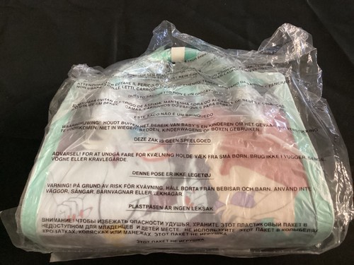 Disney The Little Mermaid Princess Scenes Crossbody Bag - Picture 1 of 3