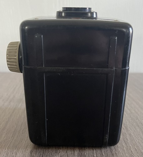 VINTAGE KODAK BROWNIE HAWKEYE CAMERA FLASH MODEL UNTESTED - Picture 6 of 7