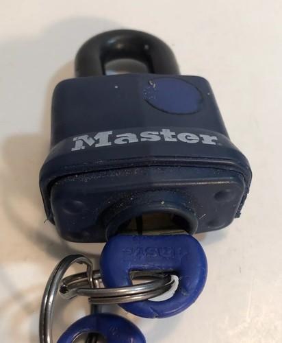 Master Lock 312Ka Padlock, Keyed Alike, Standard Shackle, Rectangular Steel Blue - Picture 2 of 4