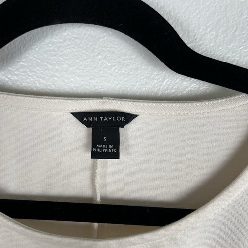 Ann Taylor Womens Pearl Accent Blouse Sz S - Picture 2 of 6