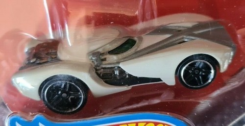 HOTWHEELS Character Car Diecast - STAR WARS 2015 - #23 REY - Picture 2 of 2