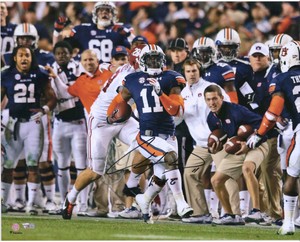 Chris-Davis-Auburn-Tigers-Signed-16-034-x-20-034-Missed-Tackle-Photo-with-Kick-6-Insc