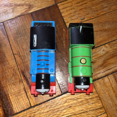 Set Thomas and Friends Trackmaster Dirty Thomas e Percy - Foto 4 di 8