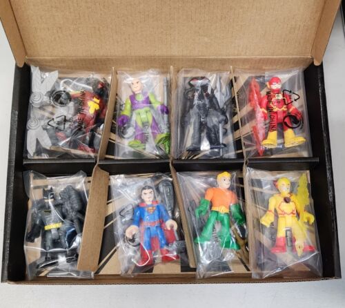 Fisher-Price Imaginext DC Super Friends Super-hero Showdown Figure Set of 8