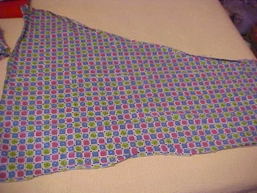 4 Pieces, Vintage Feedsack--Checkerboard with Flowers & Butterflies - Picture 4 of 5