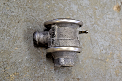 Land Rover Discovery 2 P38 Bosch V8 SAI Cylinder Head Solenoid Valve 4.0 4.6