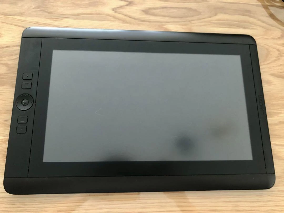 Wacom Cintiq 13HD DTK-1300/K0 Wooden Grip Pen Tablet Monitor Black