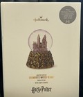 NEW 2020 Hallmark Harry Potter HOGWARTS WATER GLOBE Snow Globe Music Light Gift