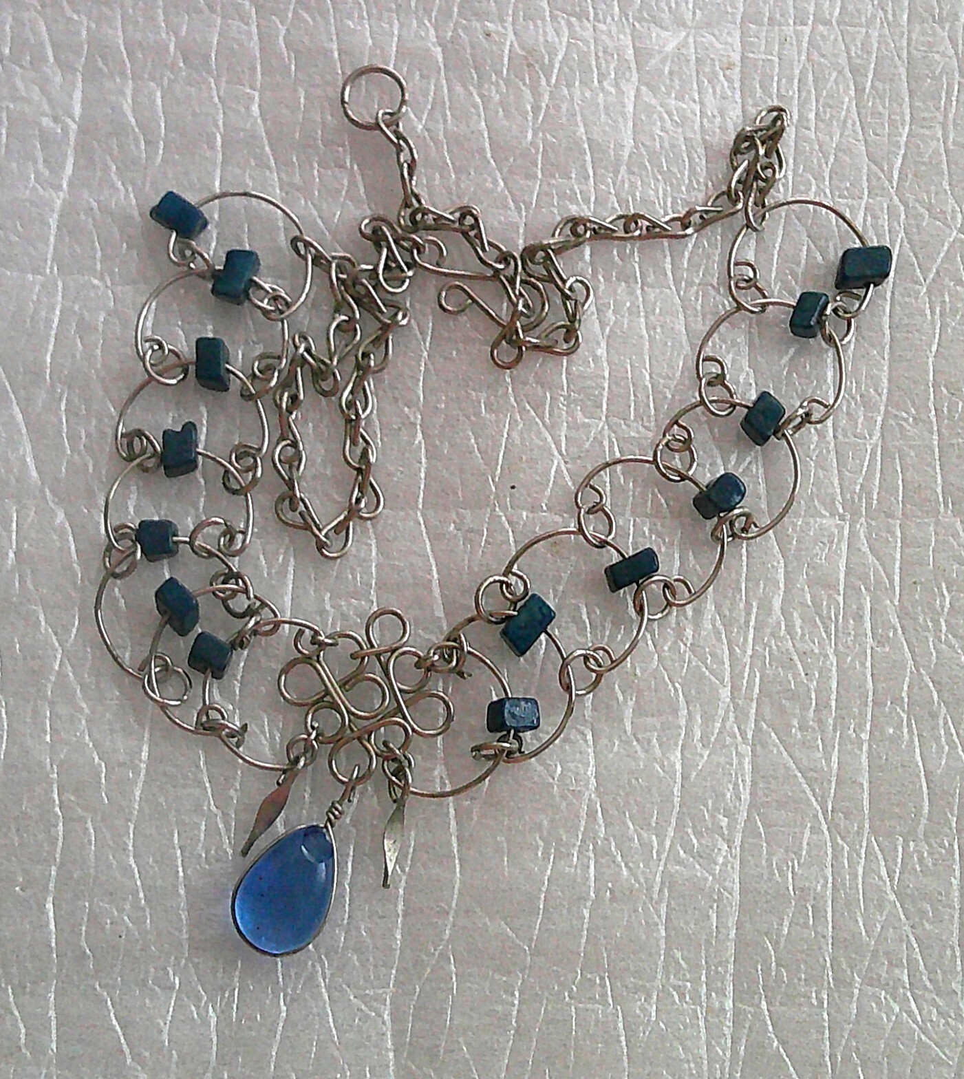 Picture 4 of 5