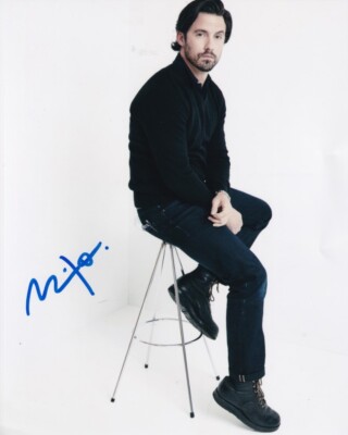 MILO VENTIMIGLIA signed Autogramm 20x25cm HEROES in Person autograph COA