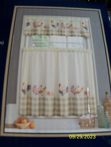 Lot of 2 Rooster Tier Curtains 52 x 36" & Valance 52 x 14" Set