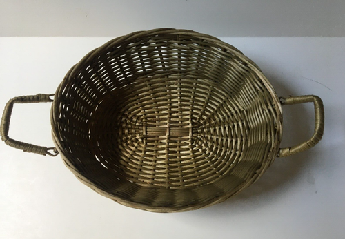 Woven Wicker Basket Fruit Snack Vege Oblong Two Flexible Handles 9.5Lx8Wx3"H - Picture 2 of 5