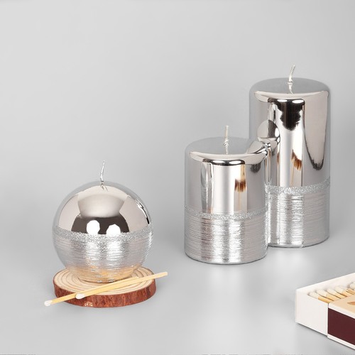 Mirror Glass Effect Limited Edition Hand-Finished Two-Tone Silver Glow Candles - Picture 6 of 6
