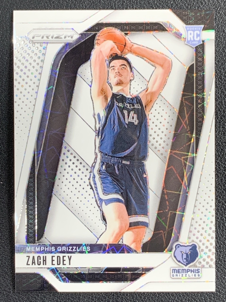 Zach Edey 2024-25 Panini Prizm White Lazer Base /275 #249