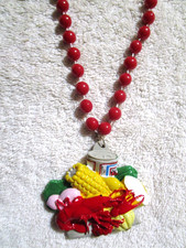 "CRAWFISH BOIL" ALL the FIXIN'S MARDI GRAS NECKLACE BEAD CRAWDADS MUDBUGS (B547)