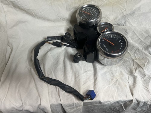 Mk1 Suzuki Bandit 1200 Clocks - Picture 4 of 4