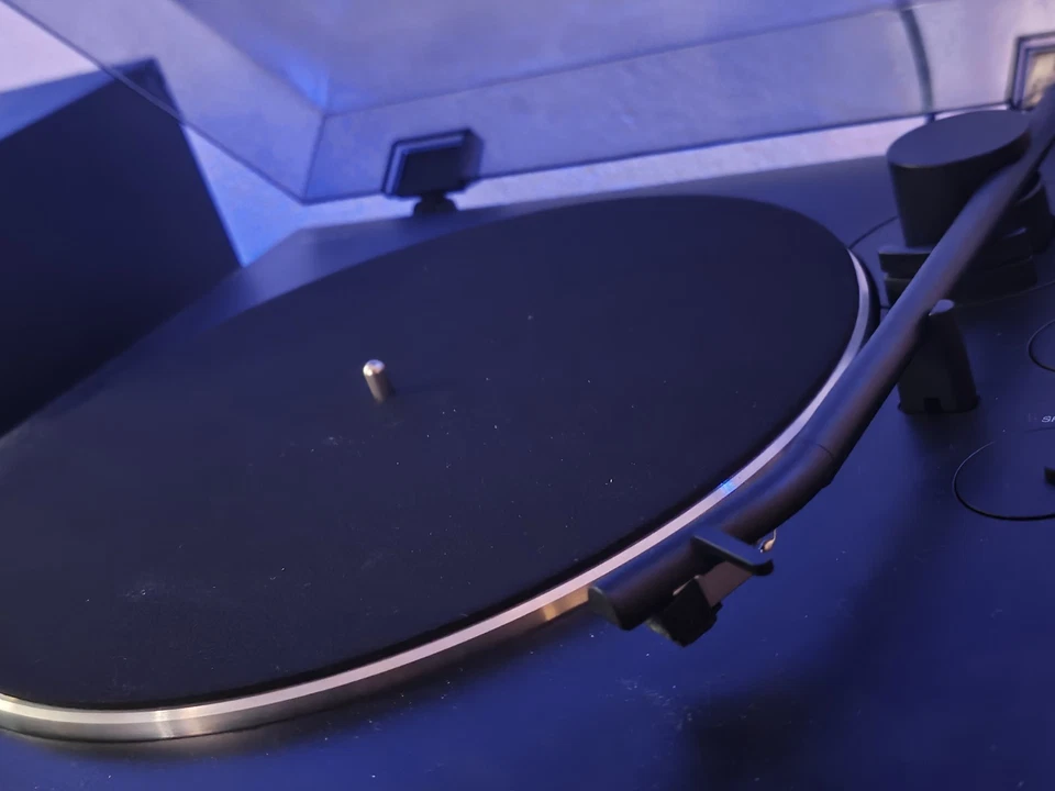 Sony PS-LX310BT Bluetooth Turntable USB RCA Auto Belt Drive 33/45 Record Player - Image 2 of 4