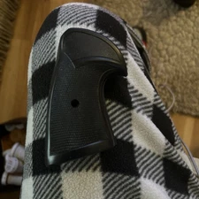 Colt J Frame Revolver Pachmayr Presentation Small Grips Square Butt Black Rubber