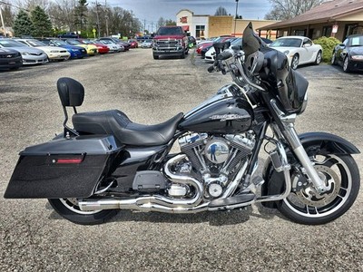 2012 HARLEY-DAVIDSON FLHXI STREET GLIDE FLHXI STREET GLIDE Touring