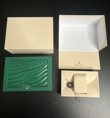 Original Rolex Box 39139.08  Oyster M schöner Zustand