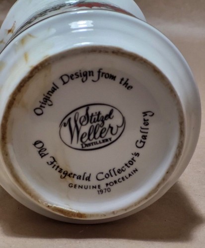 Old Fitzgerald Stitzel Weller Distillery 1970 SC Tricentennial Whisky Decanter - Picture 5 of 9