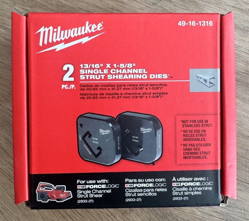 Milwaukee 49-16-1316 13/16" x 1-5/8" Single Strut Shearing Dies