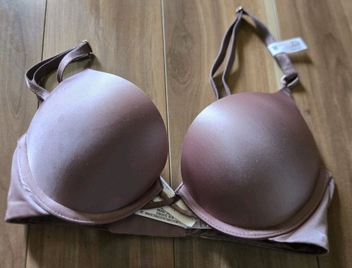 Neu mit Etikett Victoria's Secret gepolsterter Push-up-BH Bombshell Add 2 Cups 32B Vintage Rose
