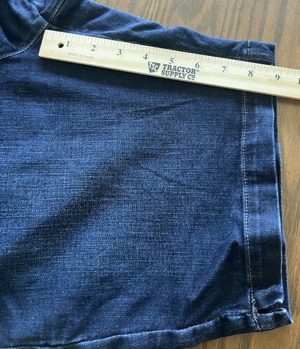 Lee Relaxed Fit Bermuda Midrise Dark Blue Denim Shorts Sz 12M Pockets 33x8.75 - Picture 10 of 10