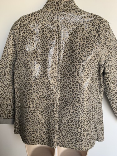 CHICO'S  REVERSIBLE Animal Leopard Print /Gray LEATHER JACKET Sz 2 - Picture 6 of 11