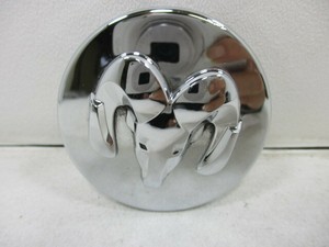 2010-Dodge-Charger-Center-Wheel-Hub-Cap-OEM