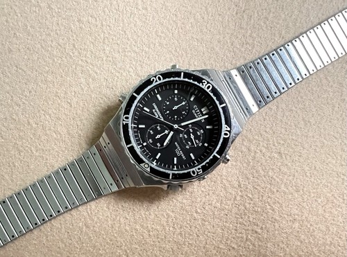 Citizen Alarm Chronograph 3530-351011 Vintage Quartz Men’s Watches For Parts
