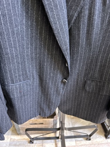 Rare HENRY POOLE & CO. 3 pc suit - flat front - flannel gray pinstripe - 44L - Picture 3 of 14