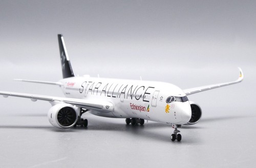 JC Wings 1:400 Ethiopian Airlines A350-900 'Star Alliance - Flaps Up' ET-AYN - Picture 5 of 11