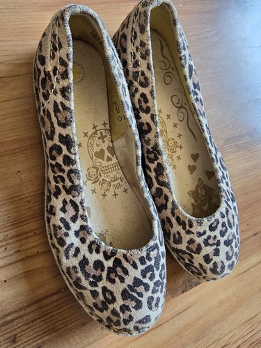 Dr Martens Uk7 Leopard Leather Ballet Pumps - Picture 2 of 5
